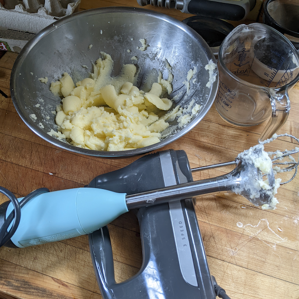 immersion blender for butter and sugar blending